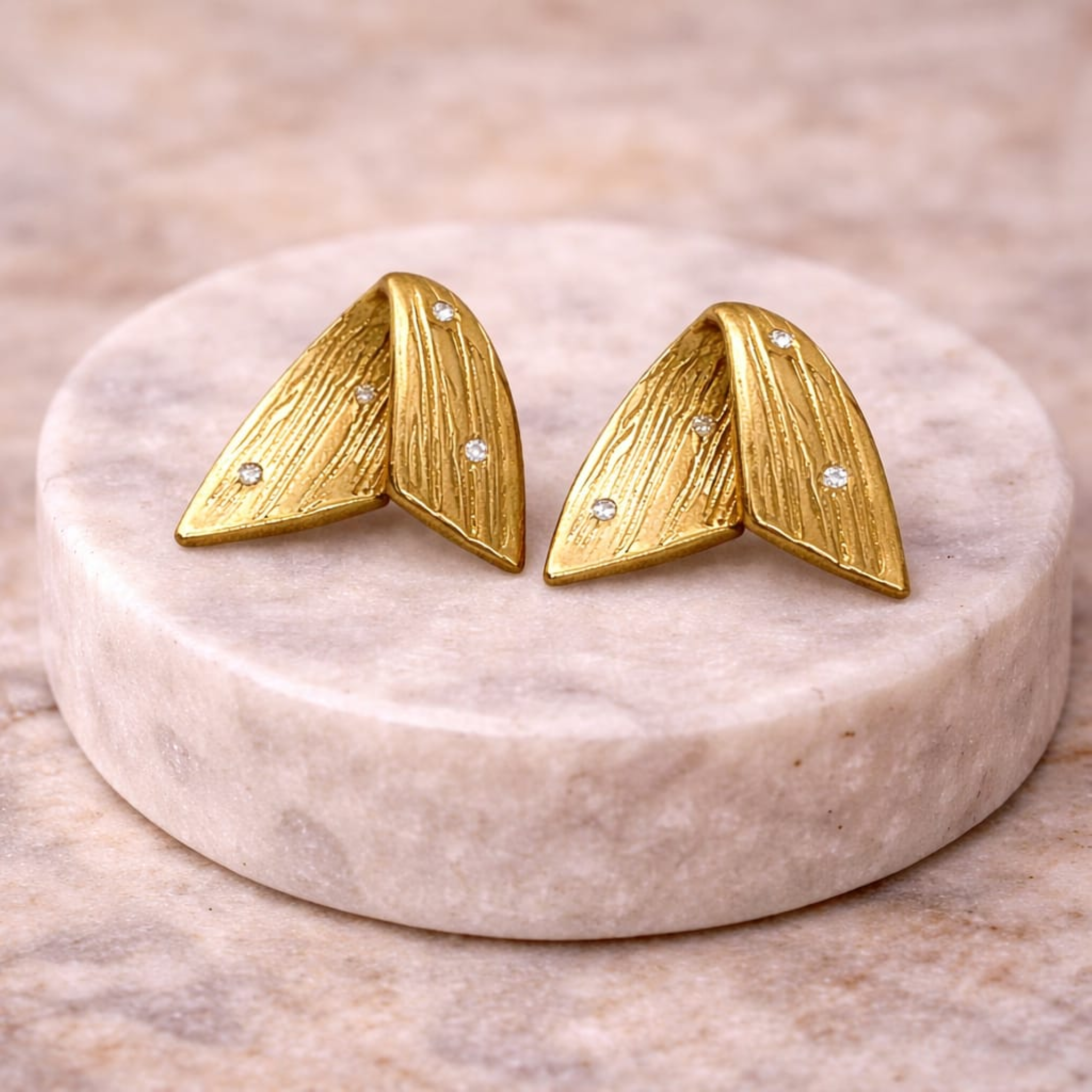 18K Gold Plated Textured Crystal Leaf Stud Earrings