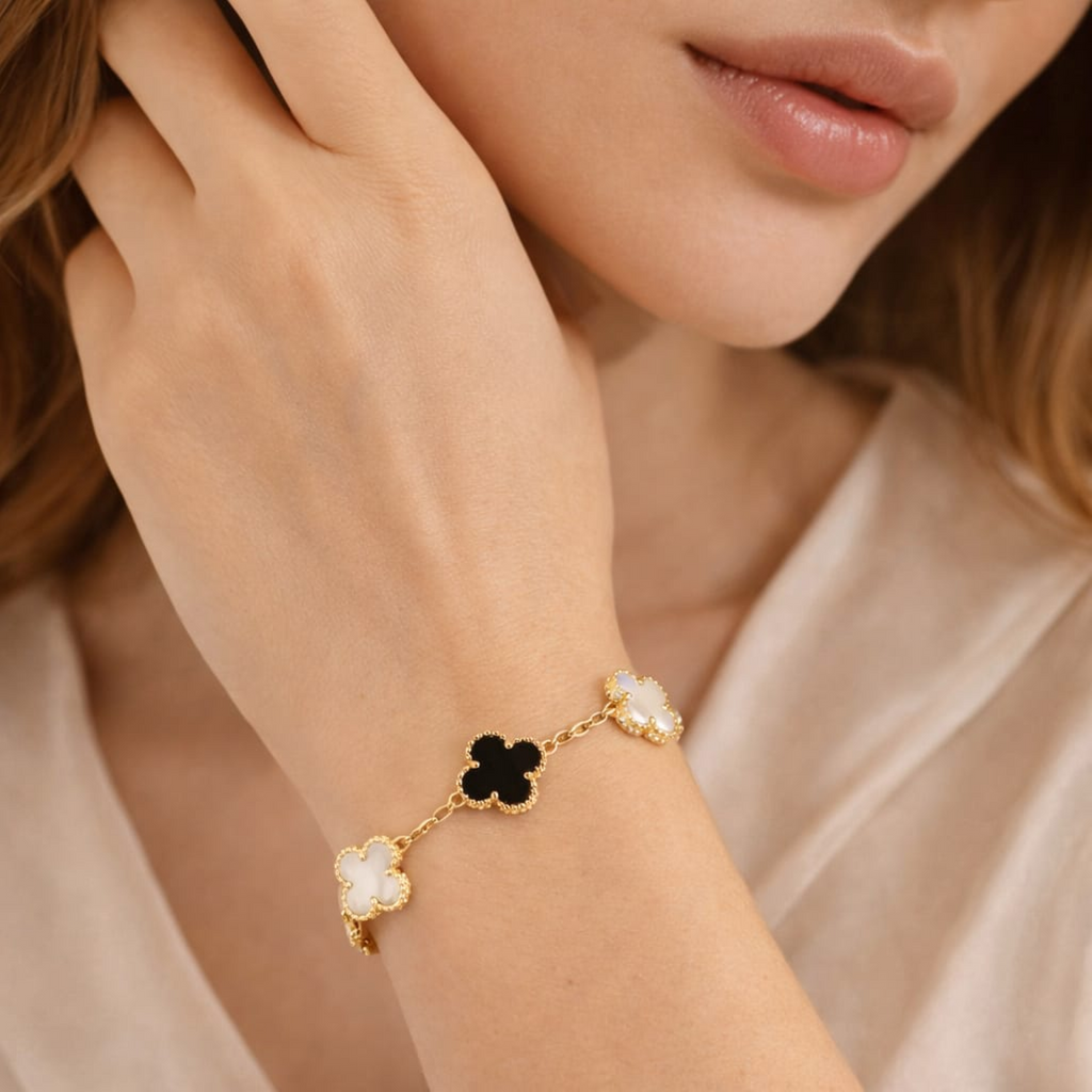 18KT Gold Plated Elegance Reversible Clover Bracelet