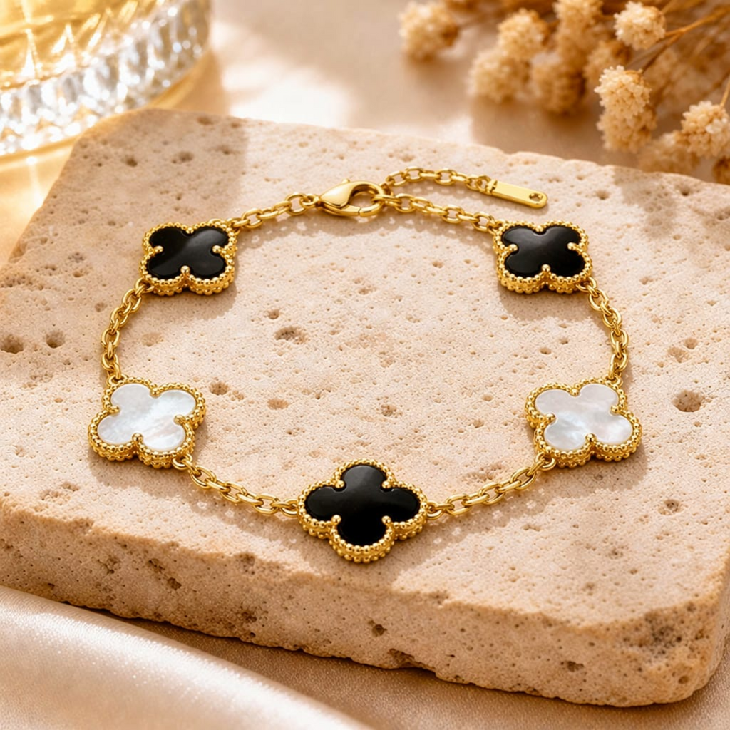18KT Gold Plated Elegance Reversible Clover Bracelet