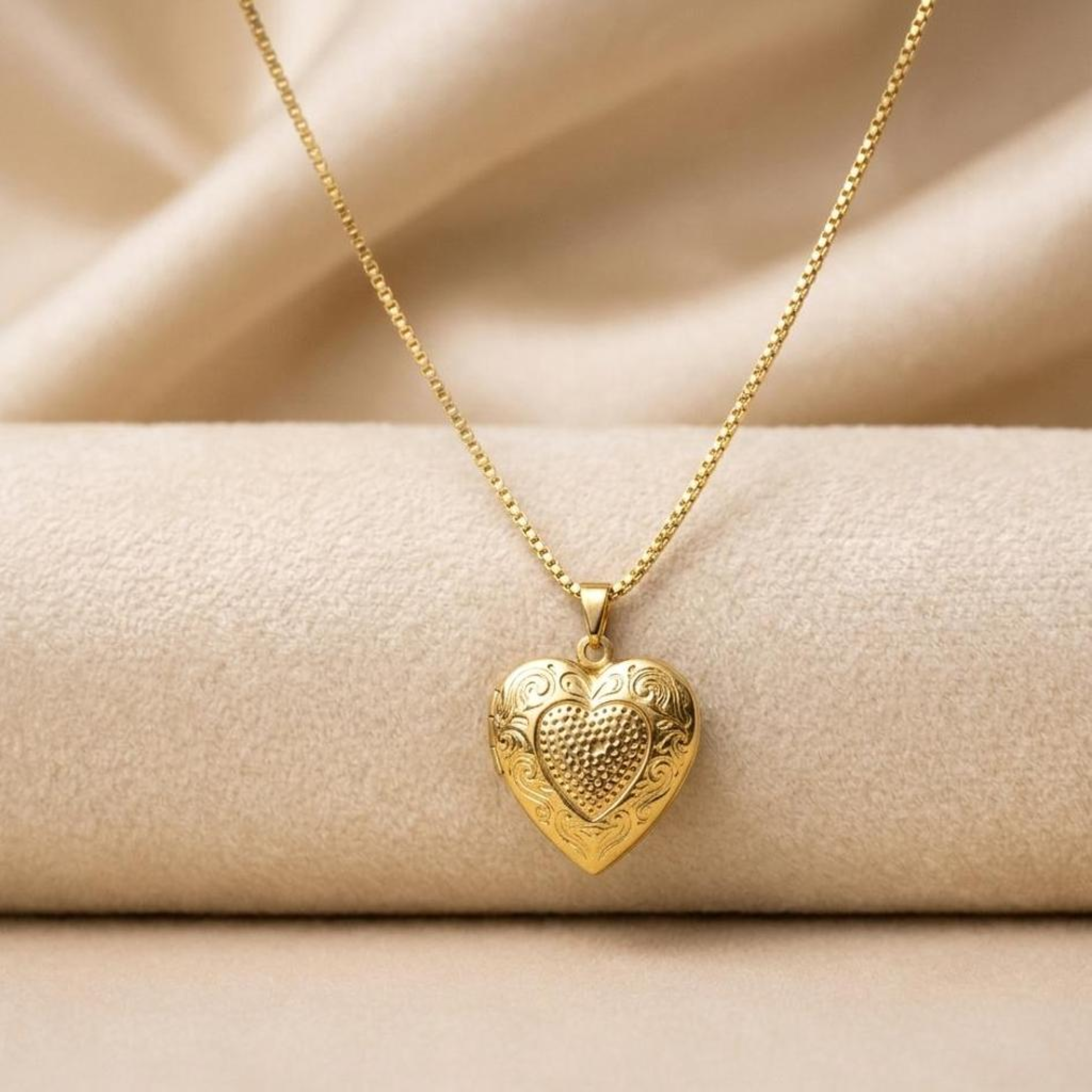 Embossed Heart Pendant – 18K Gold Plated