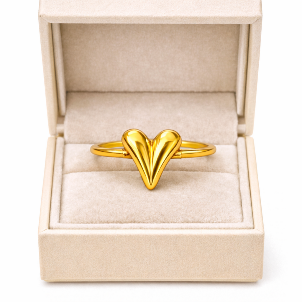 Sleek Heart Ring