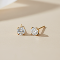 Diamond Stud Earrings with brilliant-cut diamonds in 14k gold